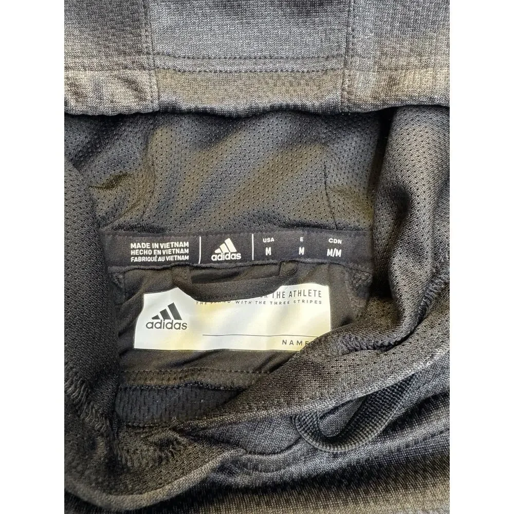Adidas ClimaWarm Hoodie Men’s Medium Gray Pullover Athletic Sweatshirt Pocket
